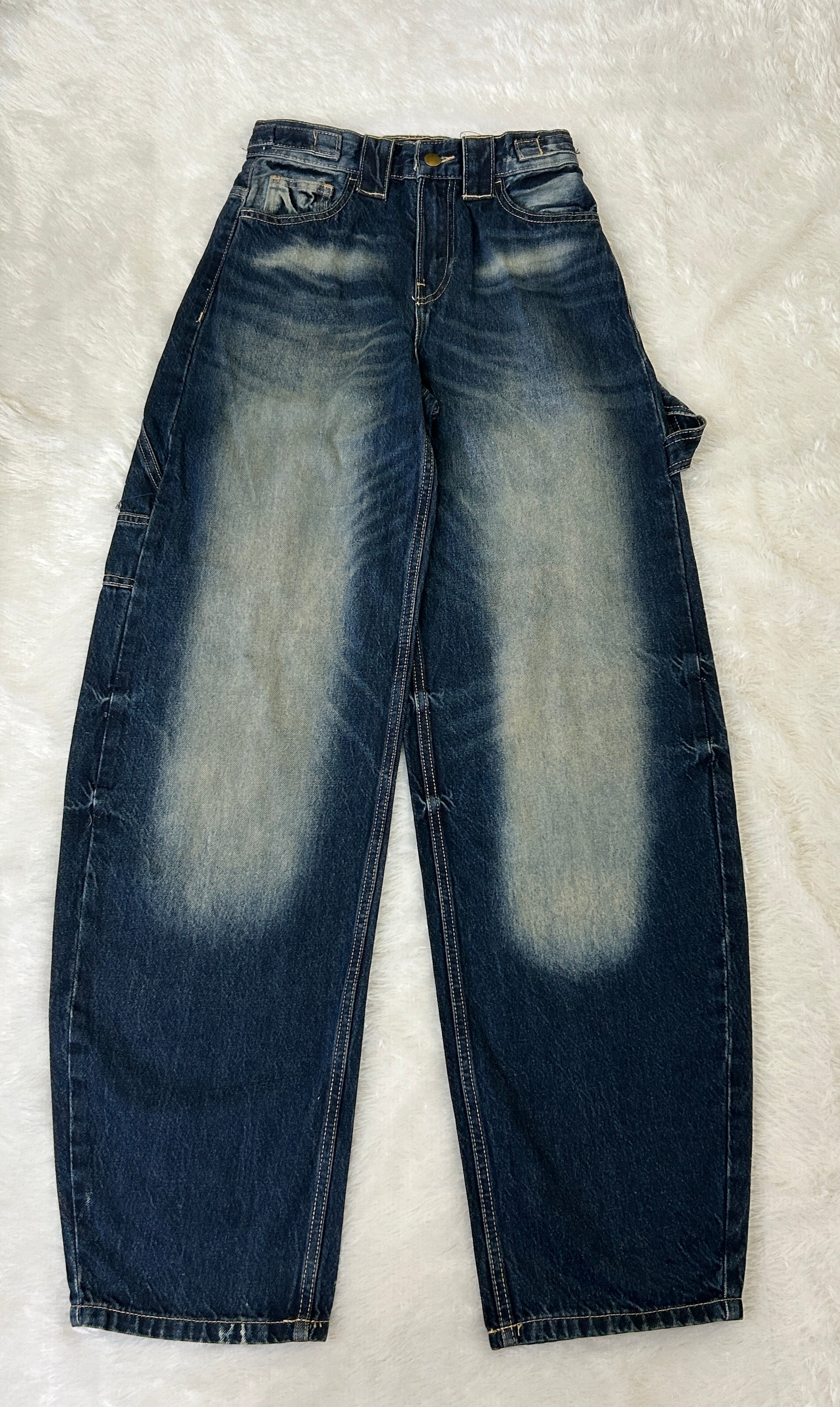 Vintage-Acid Wash Sculpted Balloon Jeans