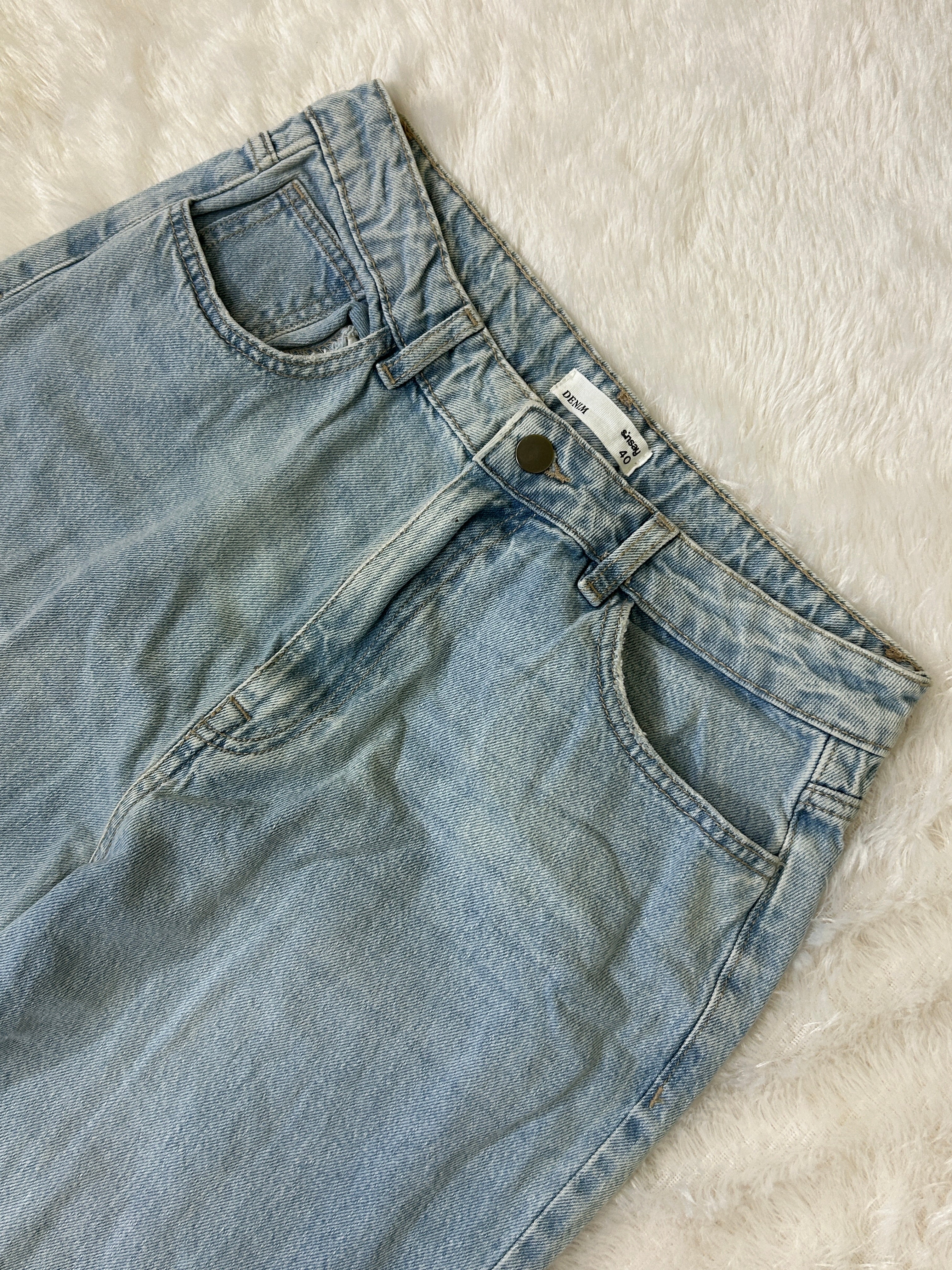 Wide Leg Jeans