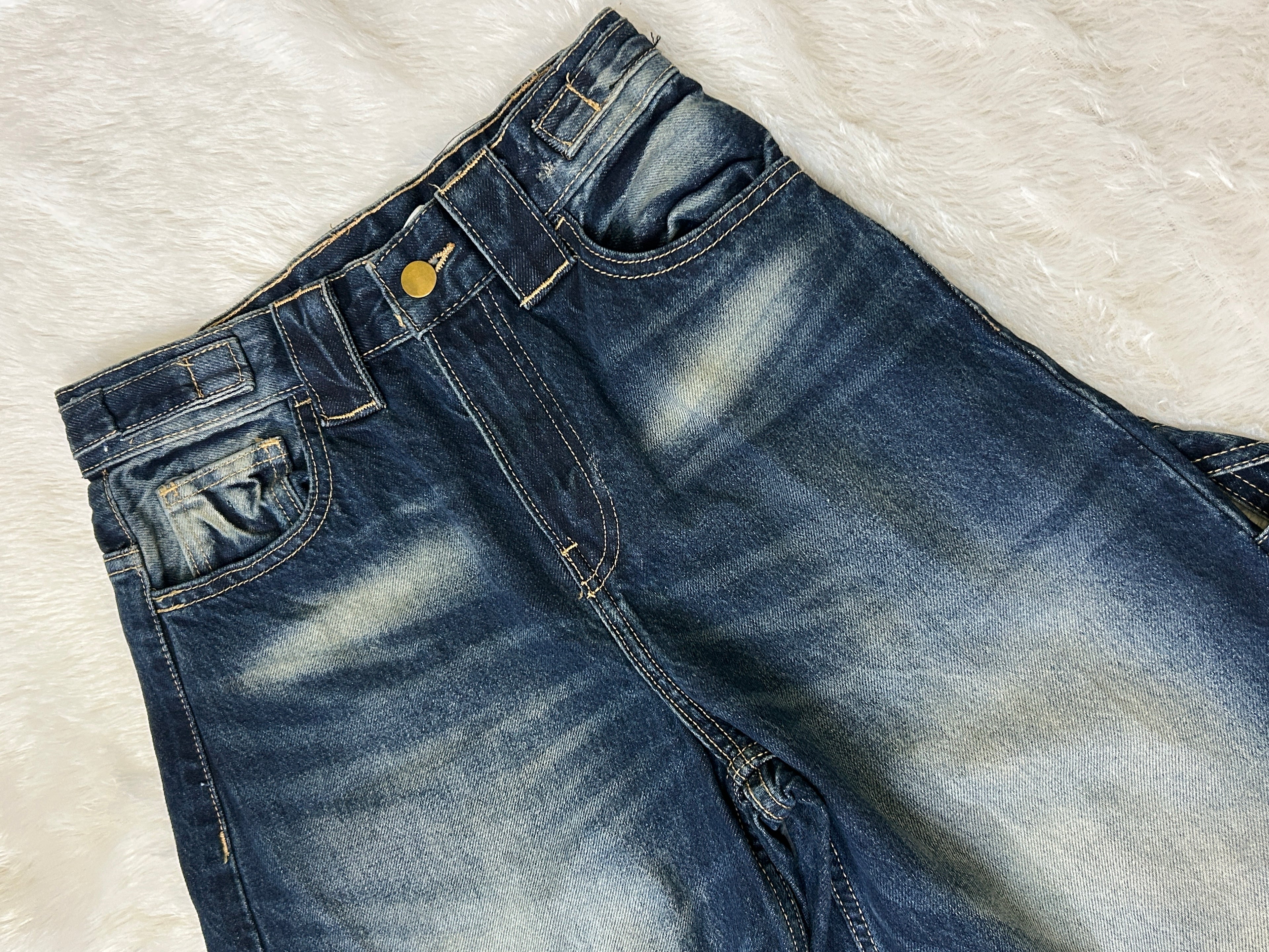 Vintage-Acid Wash Sculpted Balloon Jeans