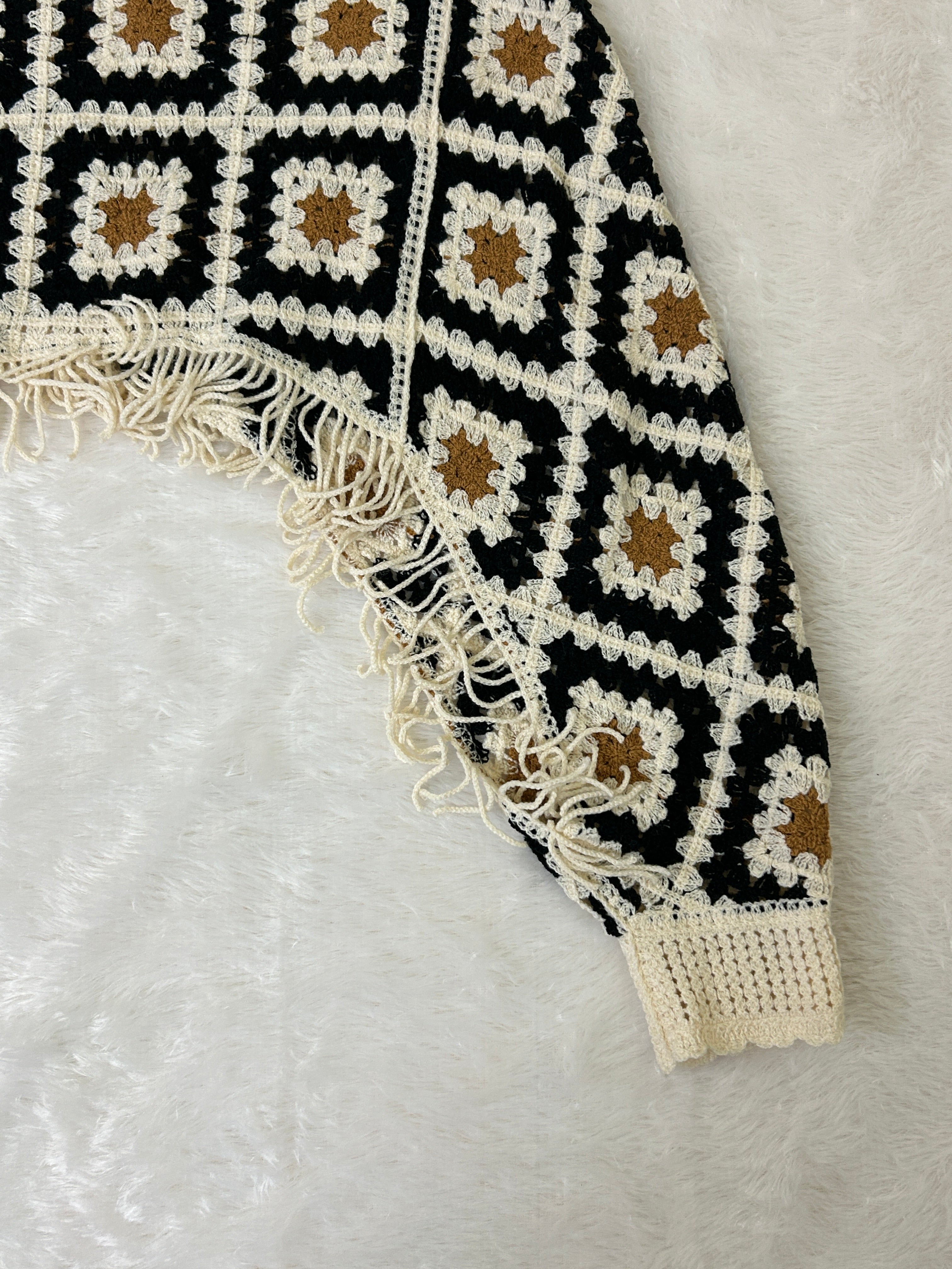 Boho-Chic Cropped Crochet Fringe Shrug