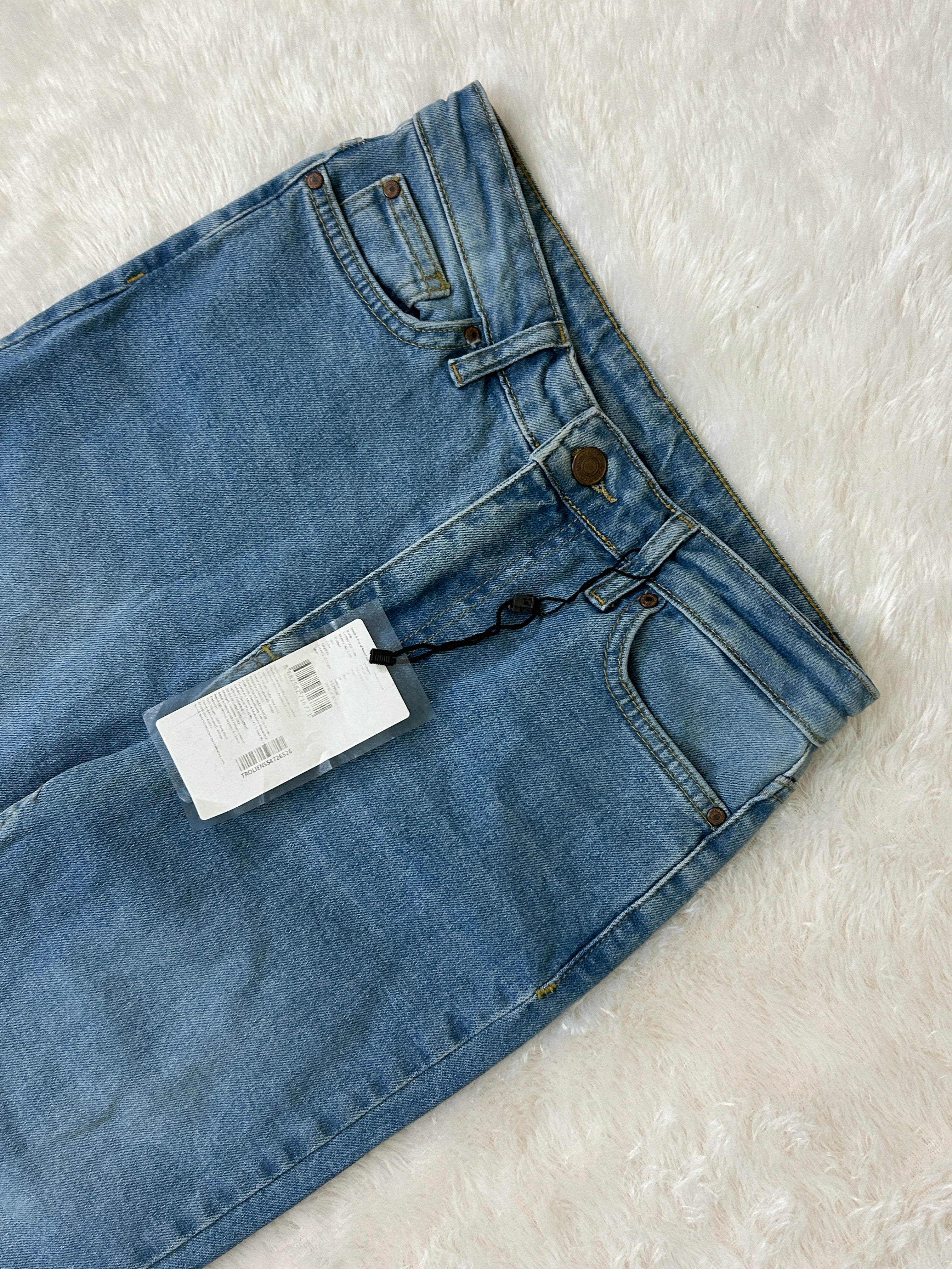 Super high waisted flared jeans